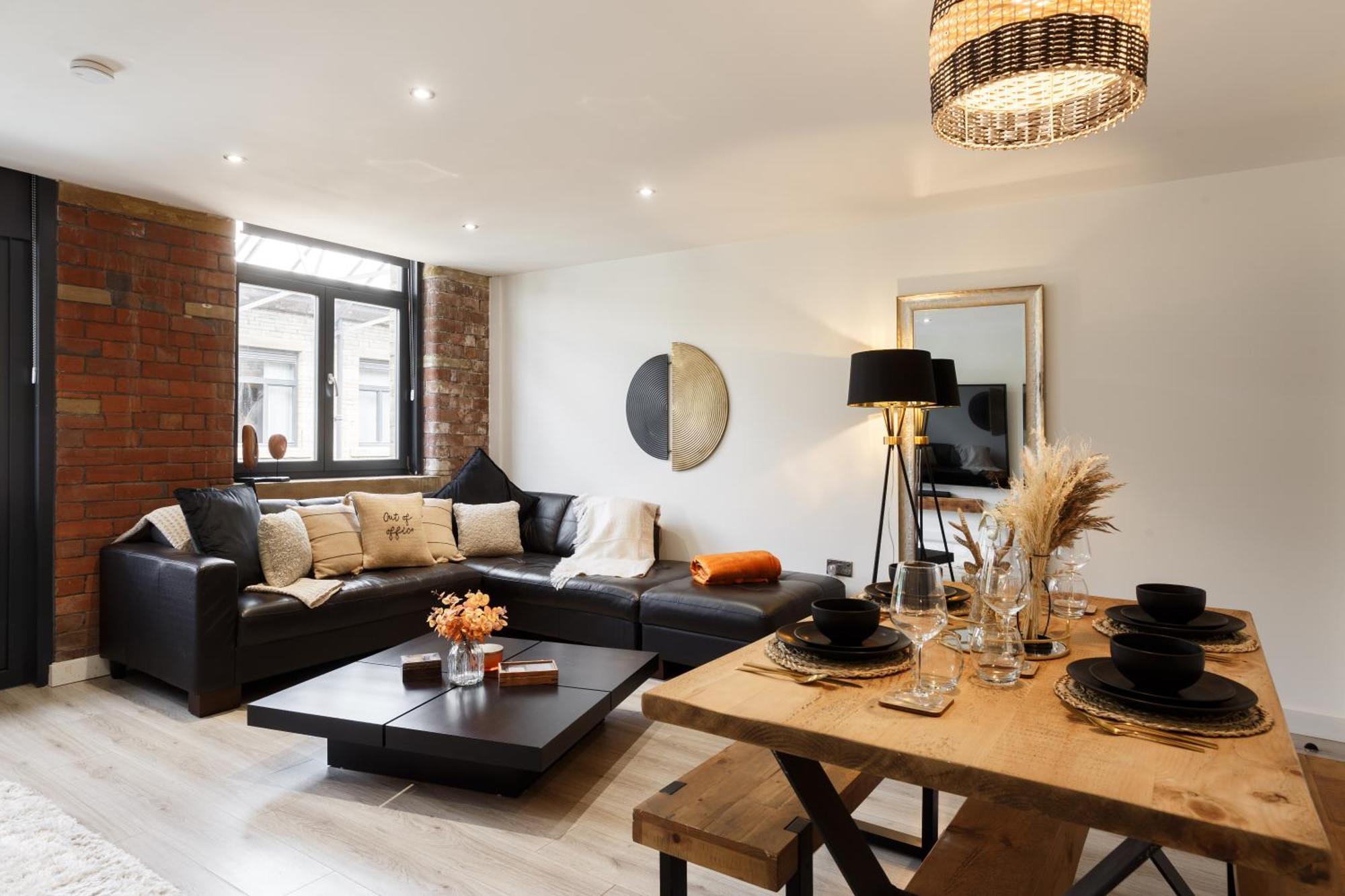 Stylish Penthouse With Outside Balcony! Lejlighed Bradford  Eksteriør billede